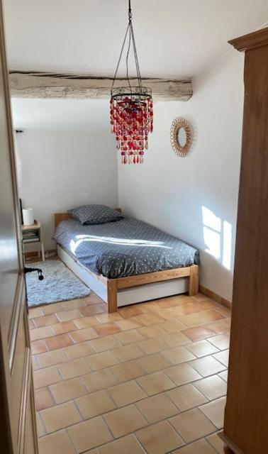 Superbe Appartement De Caractere Au Calme Aigues-Mortes Luaran gambar